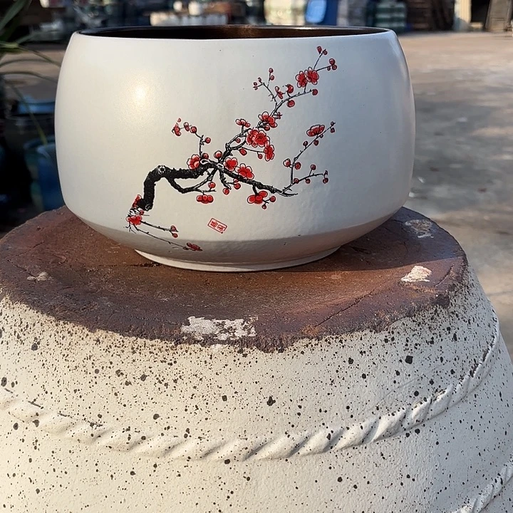 高度17厘米口径24厘米