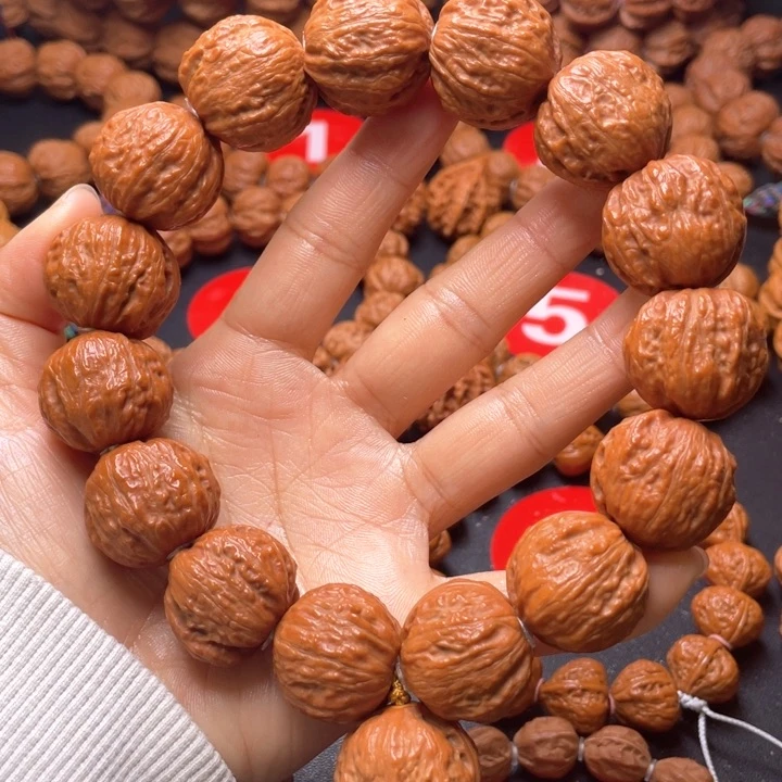 文玩核桃吊坠聚宝盆