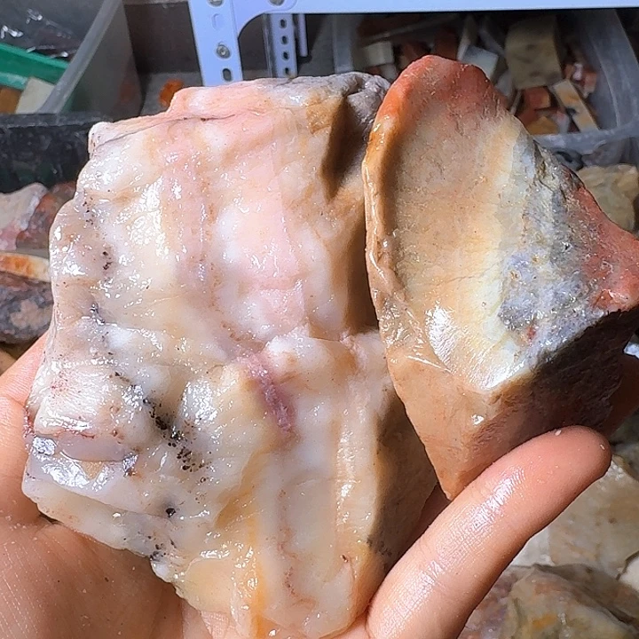 时***转寿山石寿山石的颜色