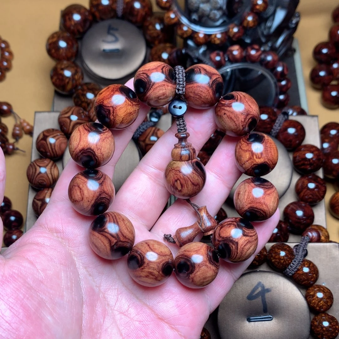 黄花梨/降香黄檀2.0对眼鬼脸