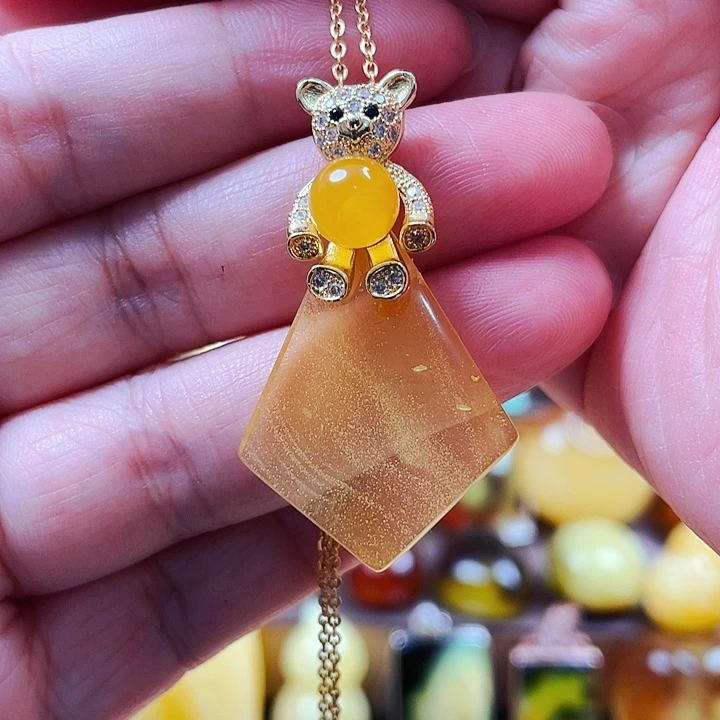 琥珀未镶嵌戒指吊坠