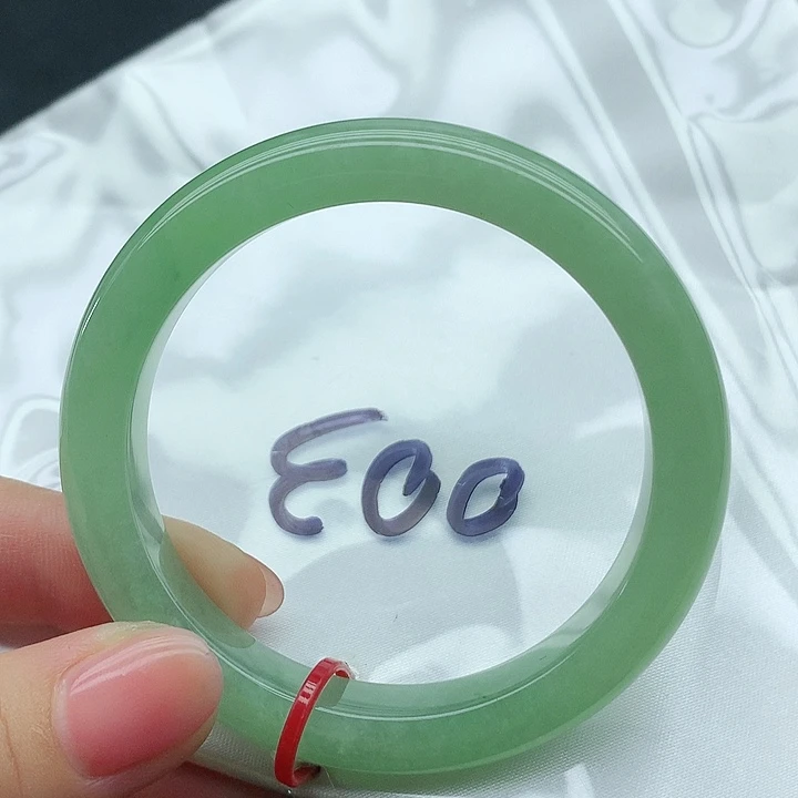 未镶嵌手镯翡翠003