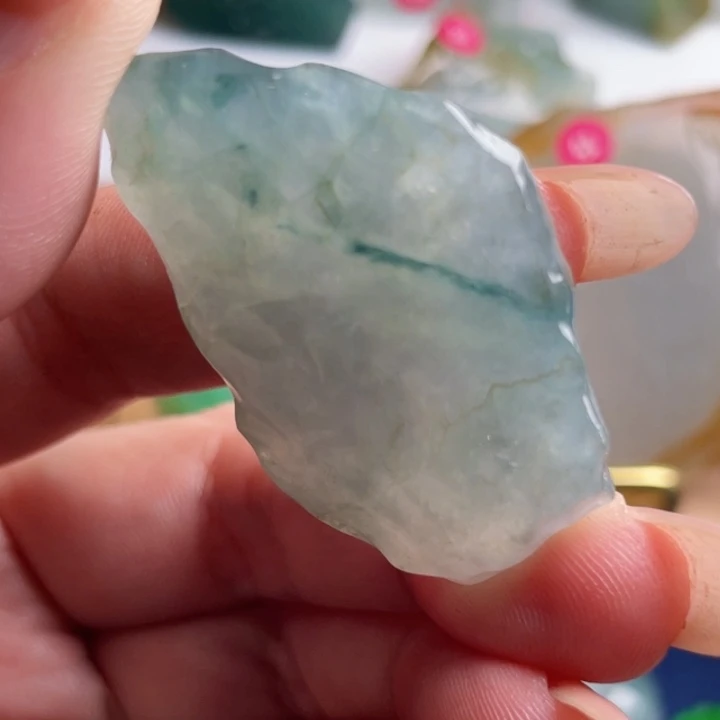 翡翠未镶嵌颈饰天然翡翠