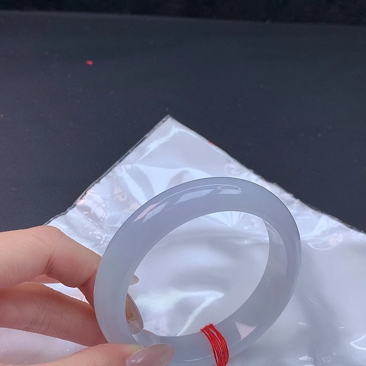 翡翠未镶嵌手镯57