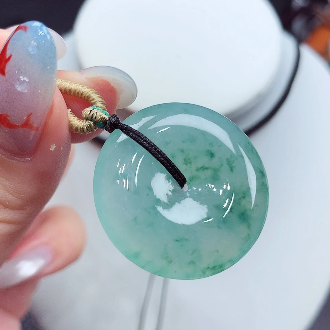 翡翠未镶嵌颈饰翡翠21，28.4/5.5