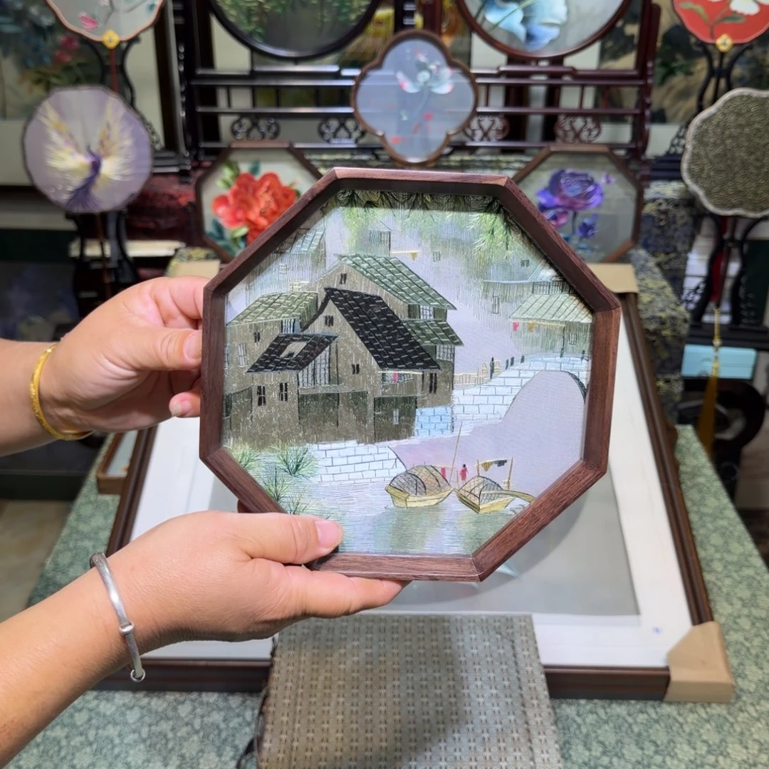 刺绣手工苏绣工艺制作技艺精湛