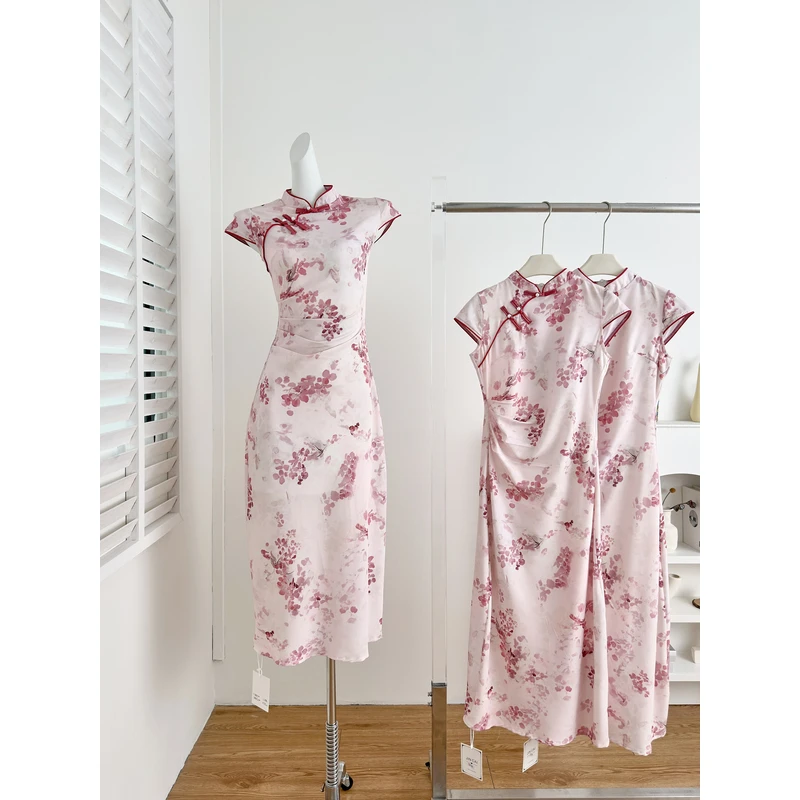 2025新中式国风桃花依旧气质温柔日常显瘦旗袍连衣裙清雅