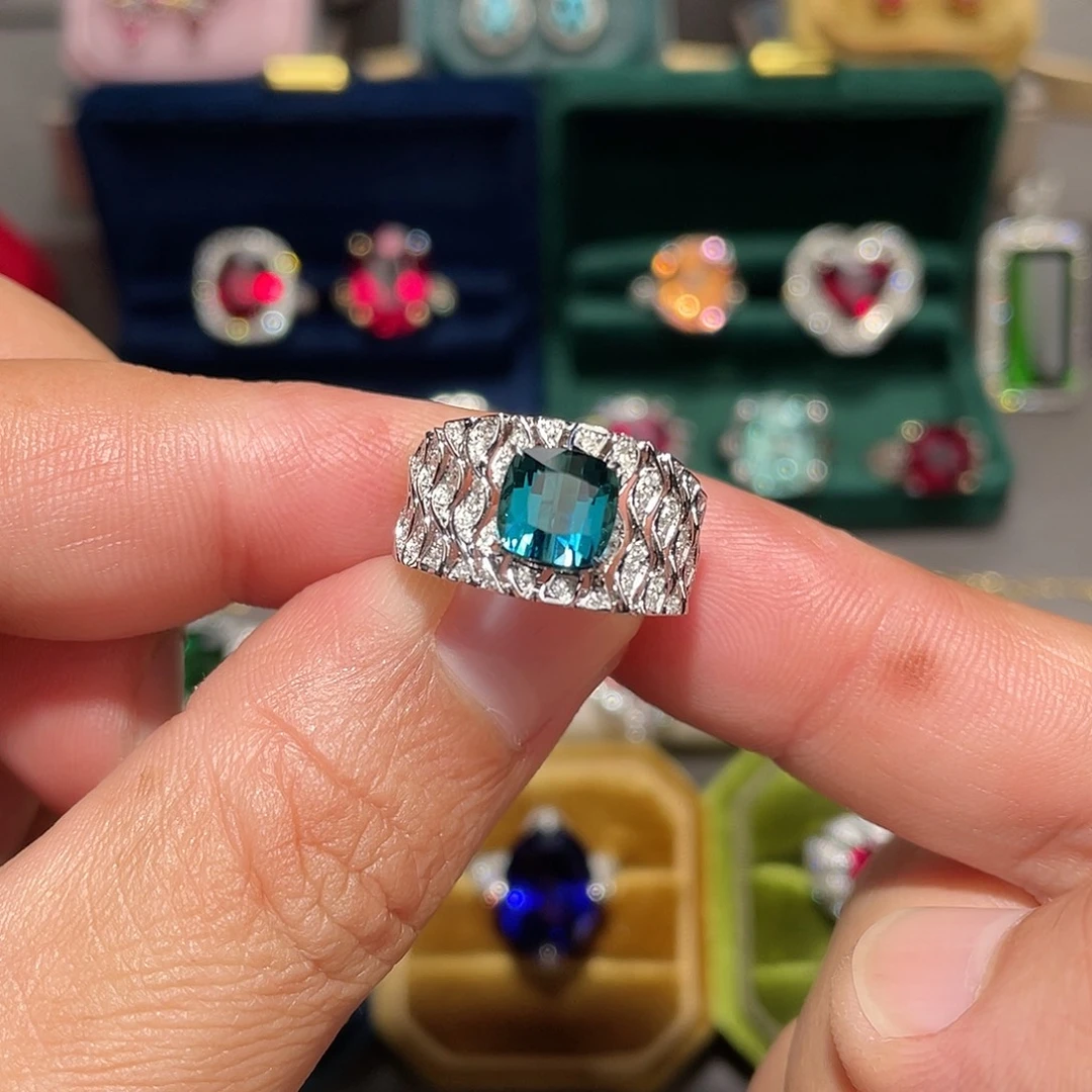 碧玺18K金镶嵌戒指2.47ct