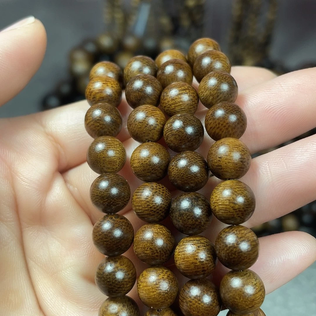 沉香手串芽庄白棋