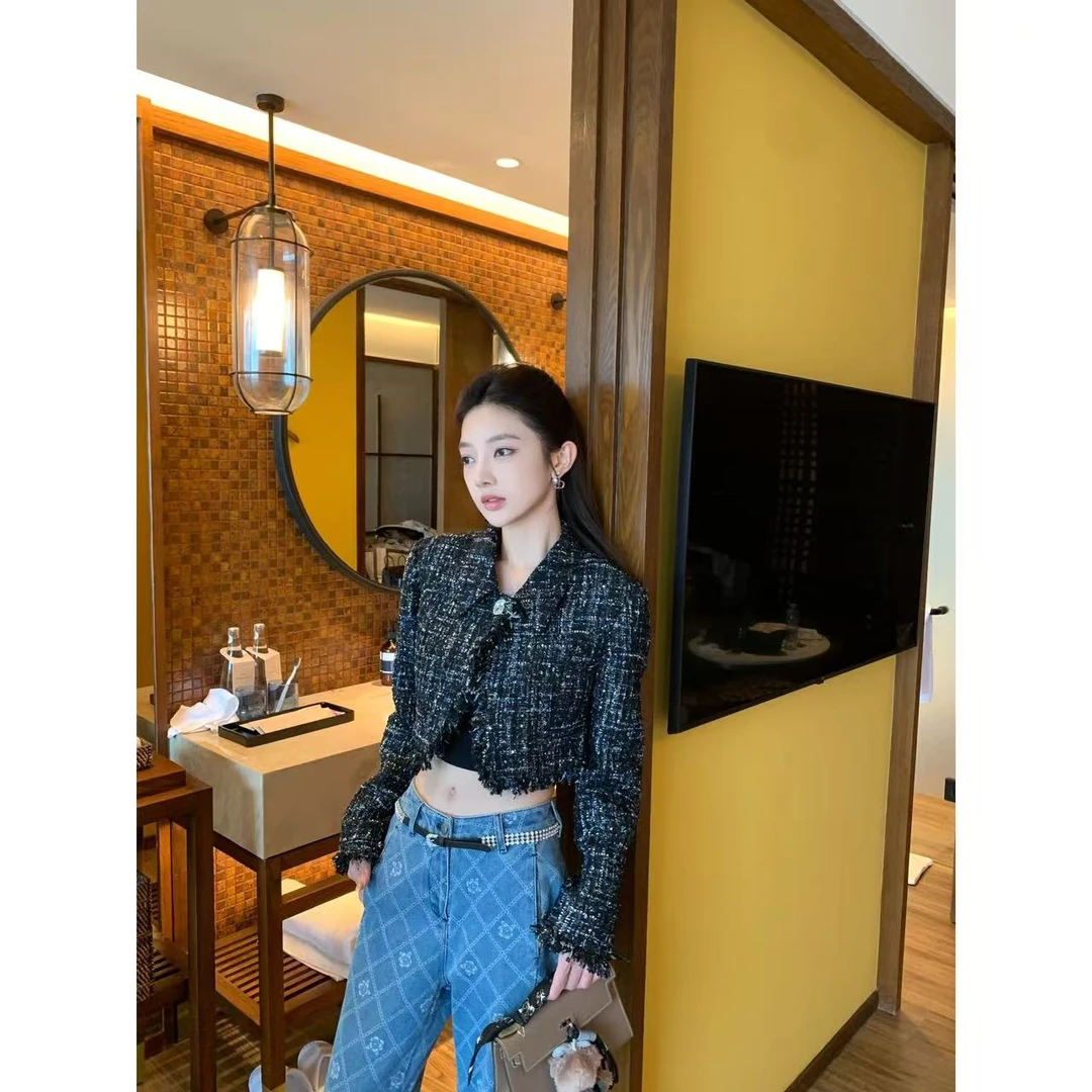 【盒子专享】海棠边川     毛须边短款小香风外套