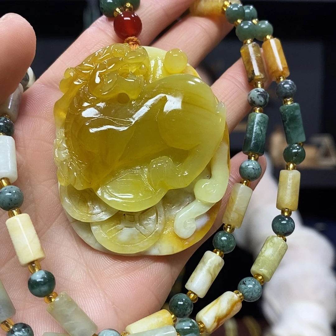 岫玉挂件吊未镶嵌