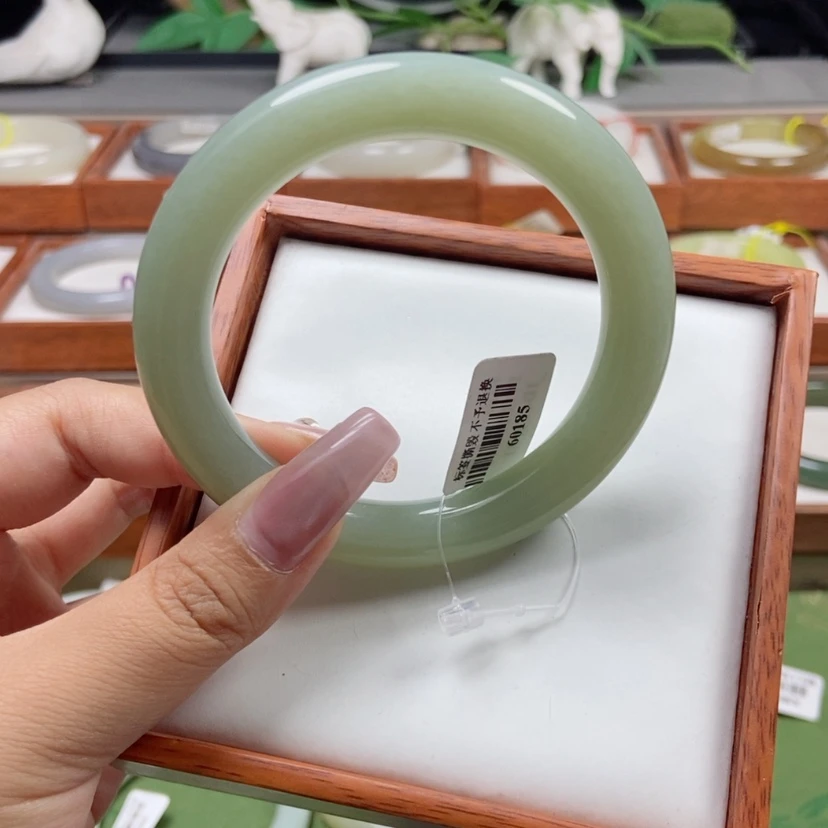 【闪购商品】和田玉手镯未镶嵌56/57新疆且末奶蓝21