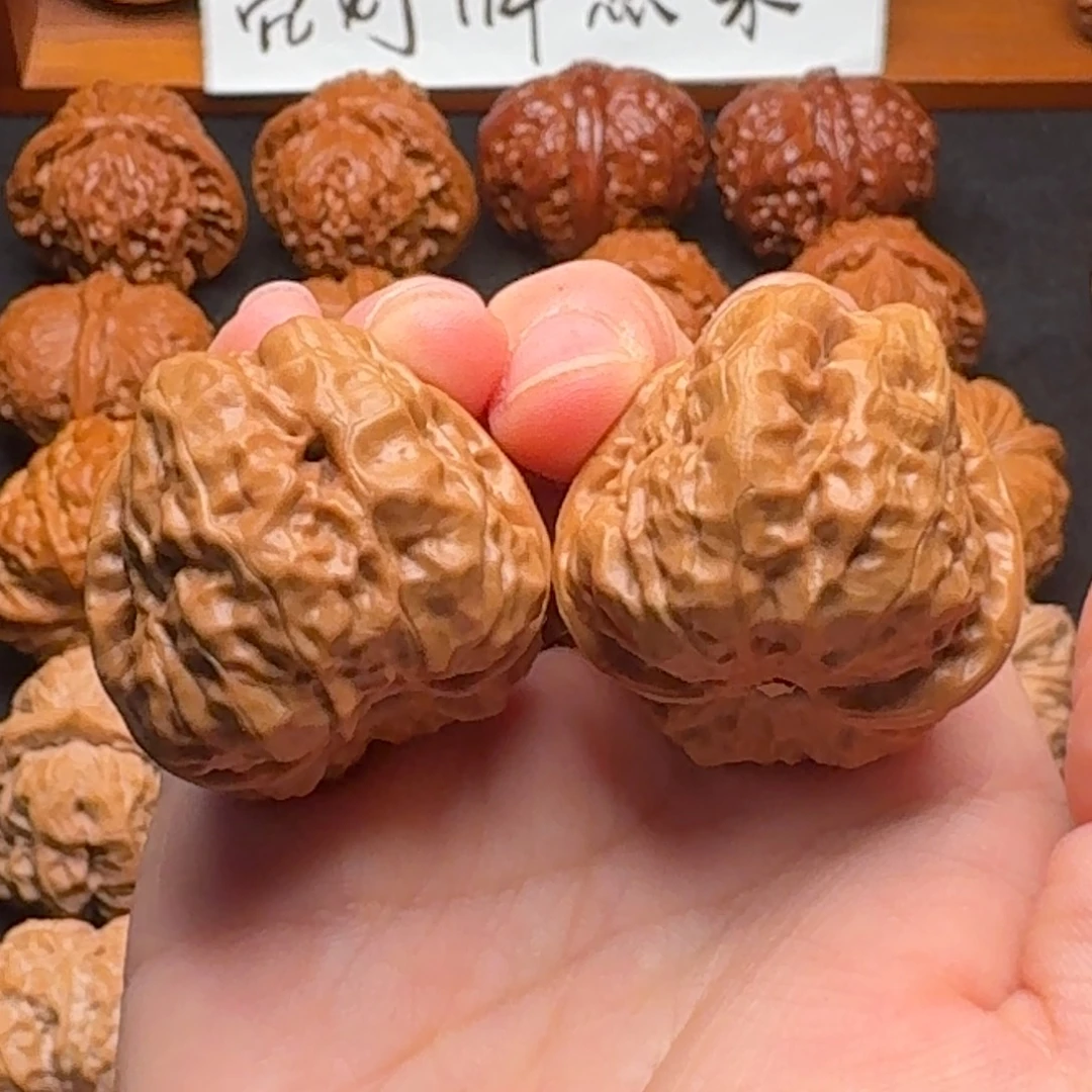 文玩核桃精品蛤蟆35