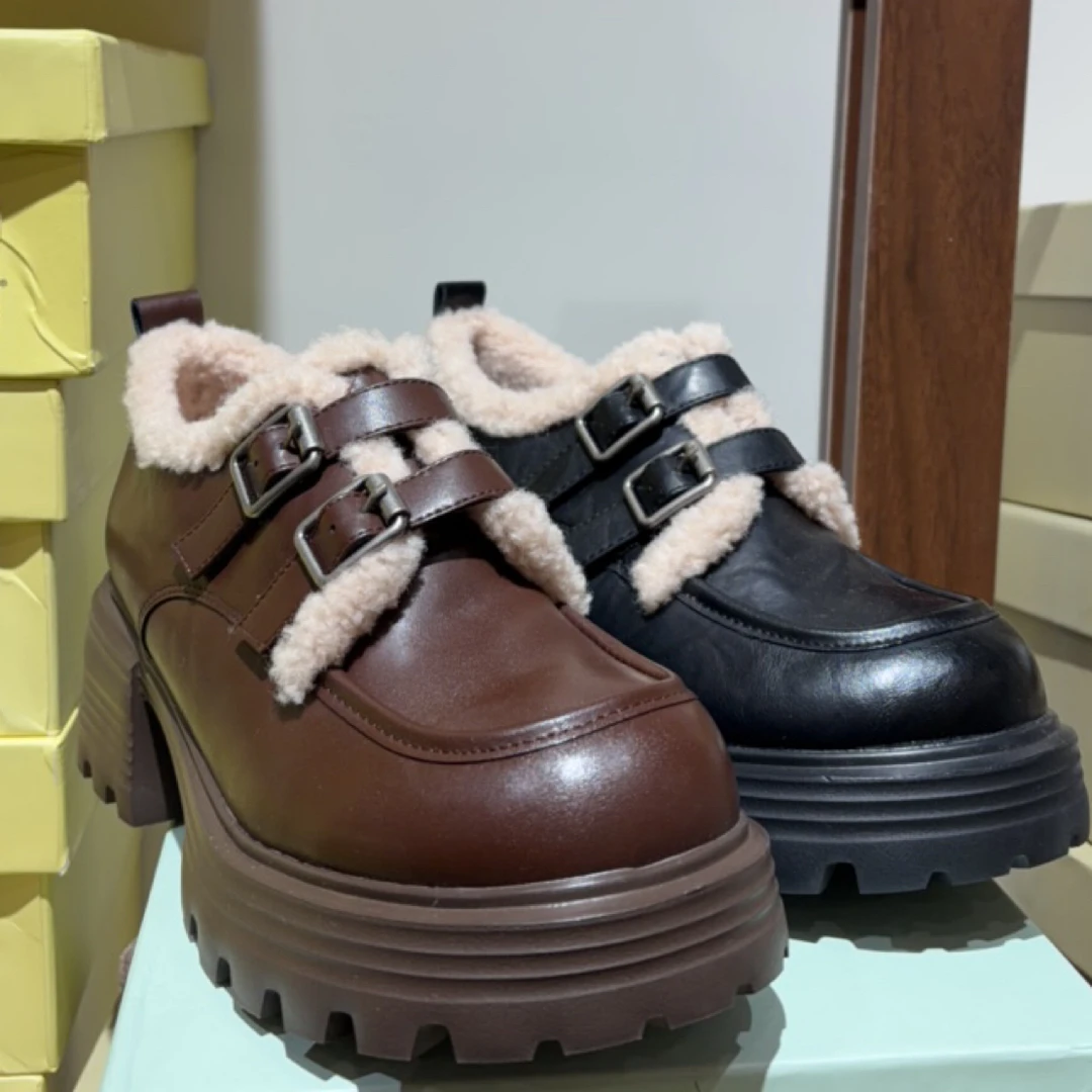 5-33578鞋子 多金女装直播间