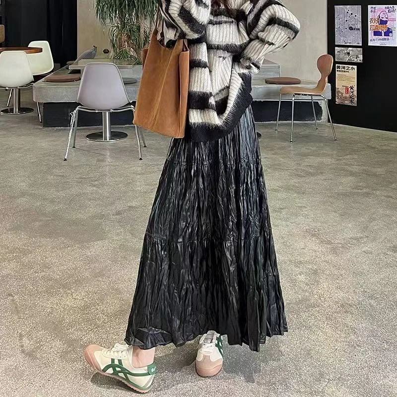 气质橡筋高腰纯色半身裙2024秋新款立体褶皱拼接长款半裙女