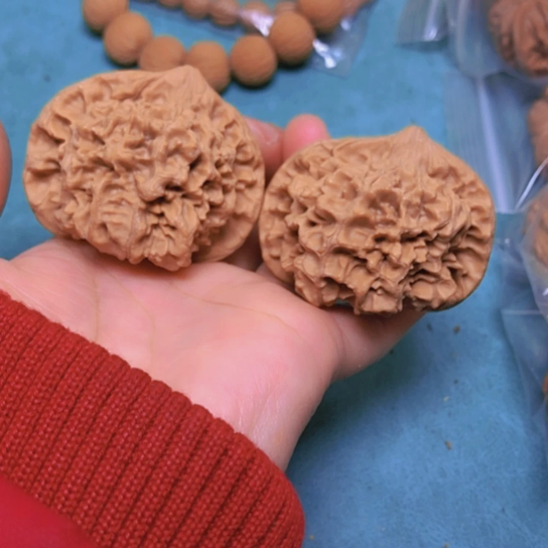 【闪购商品】摆件核桃50.5官帽修尖