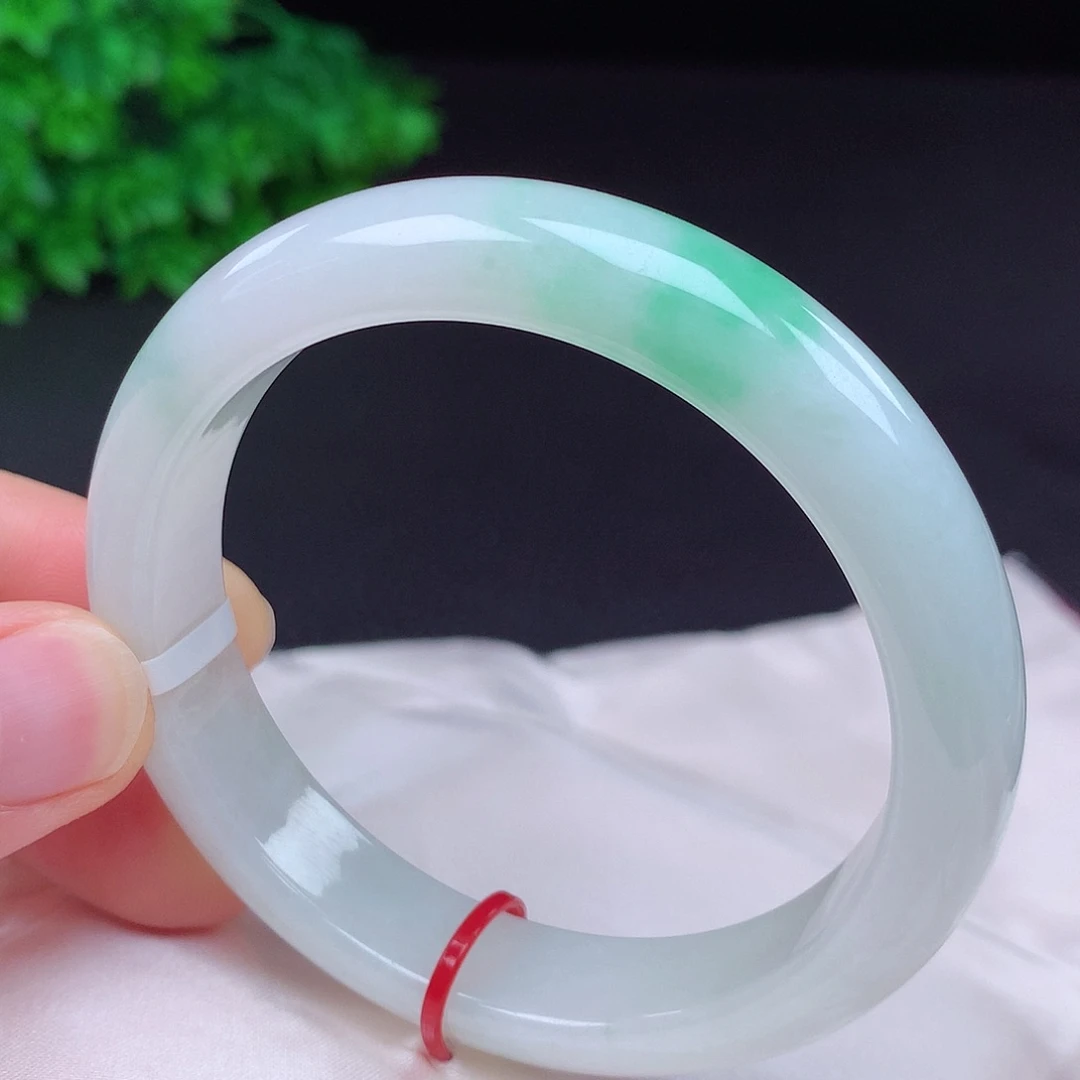 翡翠未镶嵌手镯56圈432601