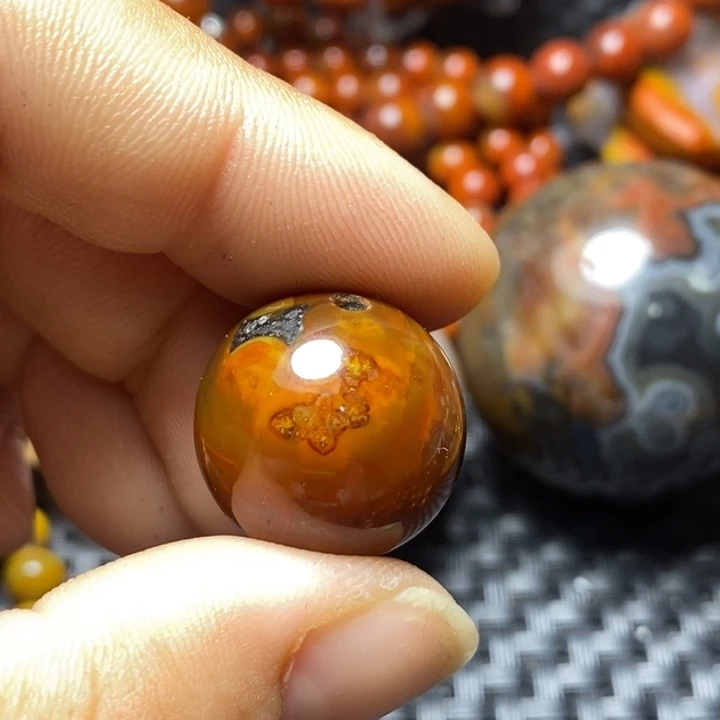 玛瑙/玉髓颈饰未镶嵌金*花