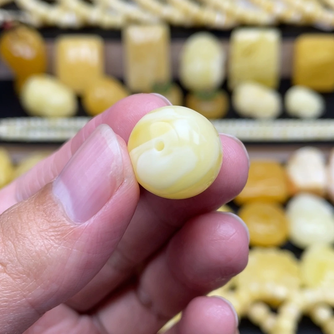 琥珀未镶嵌裸石琥珀蜜蜡