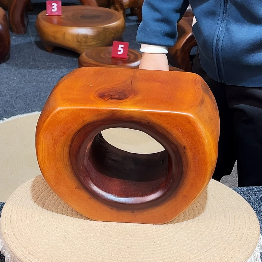 20 号香樟木尺寸：30-20-21cm