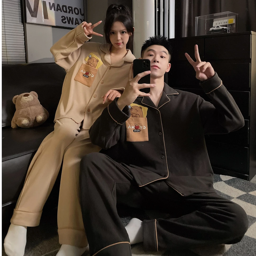 卡皮巴拉情侣睡衣女款春秋季德绒长袖2025新款卡通一男一女家居服