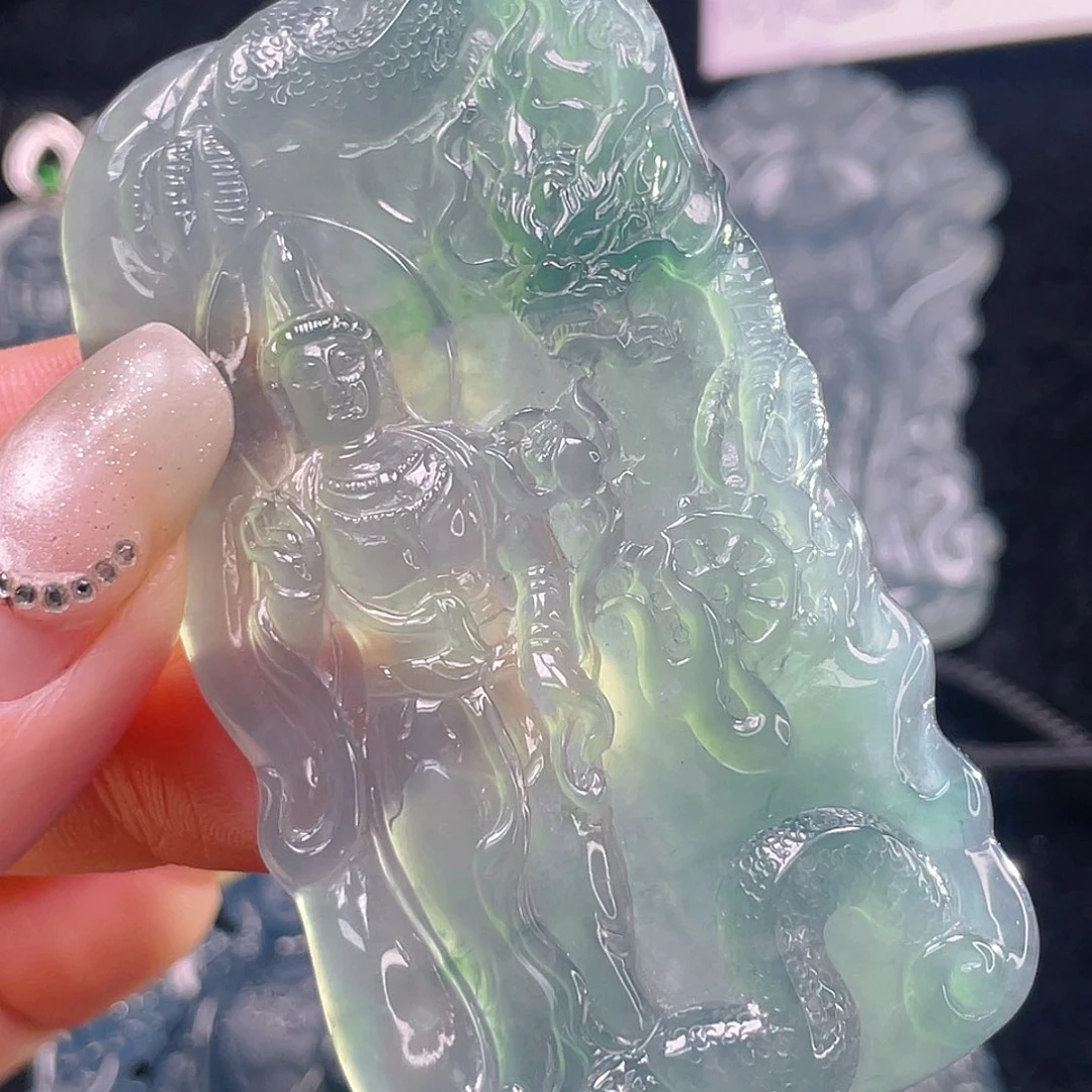 颈饰未镶嵌翡翠3，