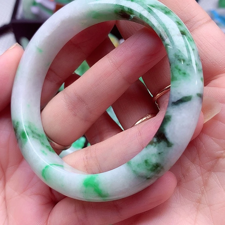 未镶嵌手镯翡翠翡翠