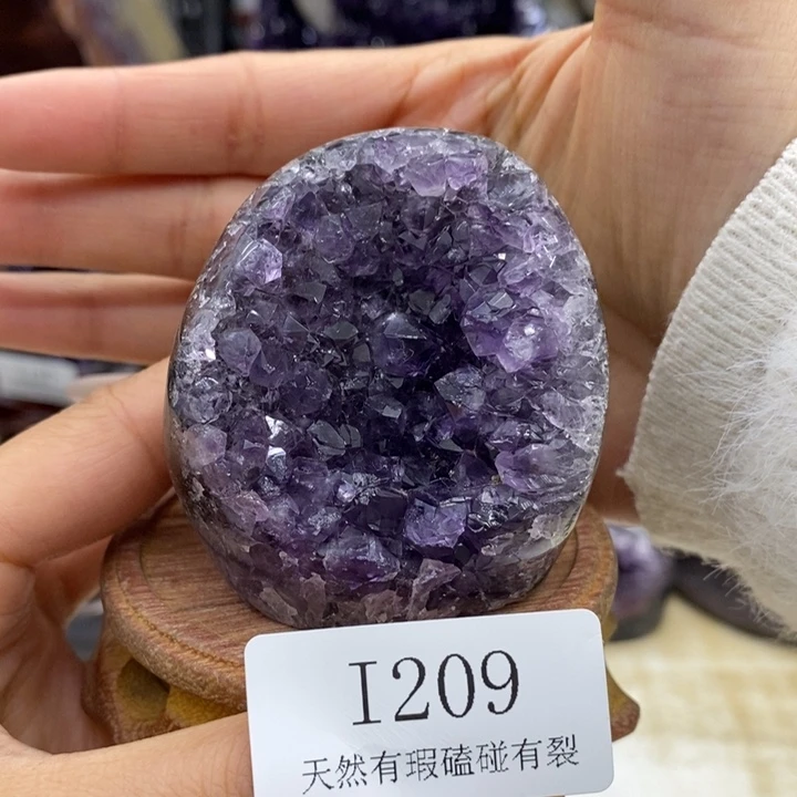 水晶大型摆件（非配饰）未镶嵌