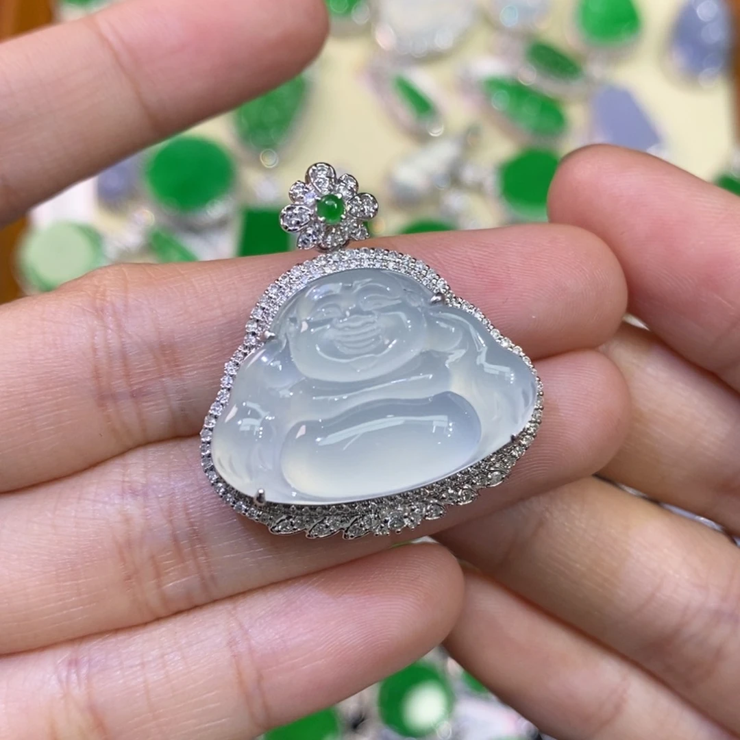 翡翠吊坠(不含链)18K金镶嵌