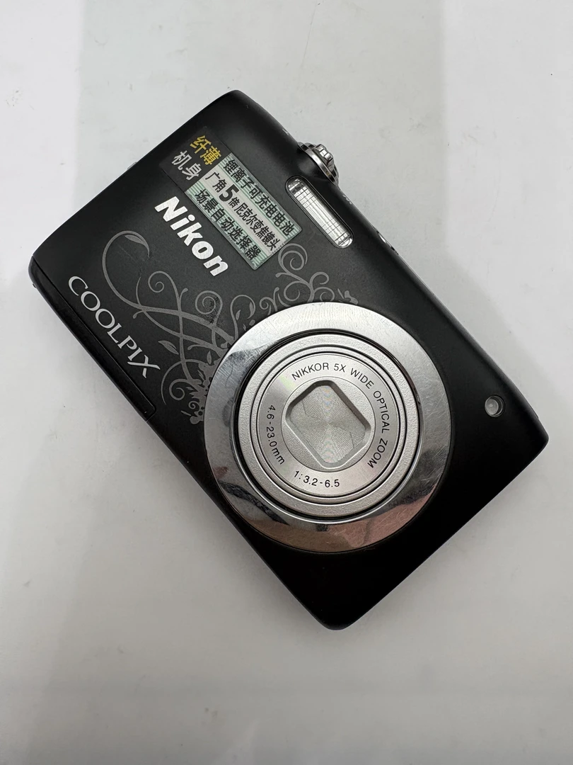 95新 Nikon/尼康 尼康s2600冷白皮柔光感胶片感1400万像素