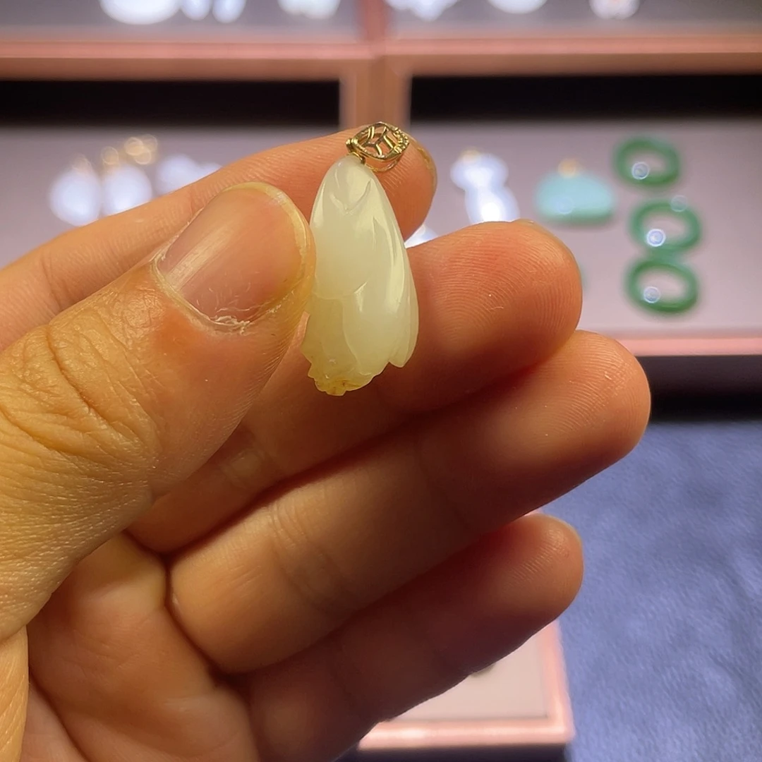 和田玉（糖玉）未镶嵌车挂