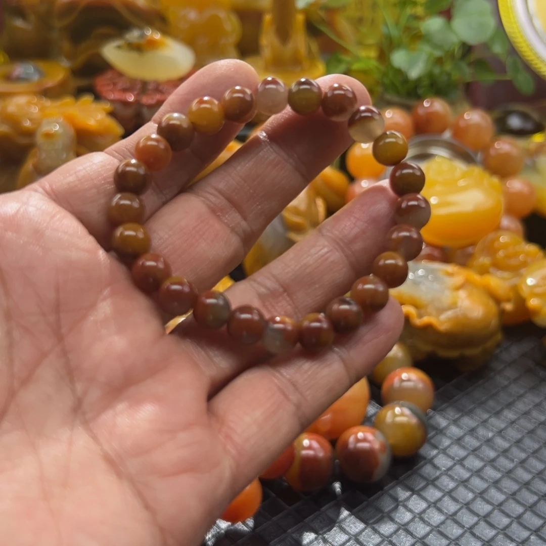 石英质玉未镶嵌颈饰