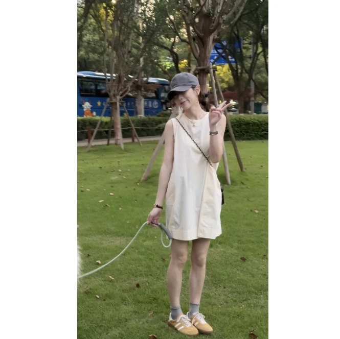 【别出心裁】只出不进韩版高级感后背拉链绑带设计显瘦无袖连衣裙