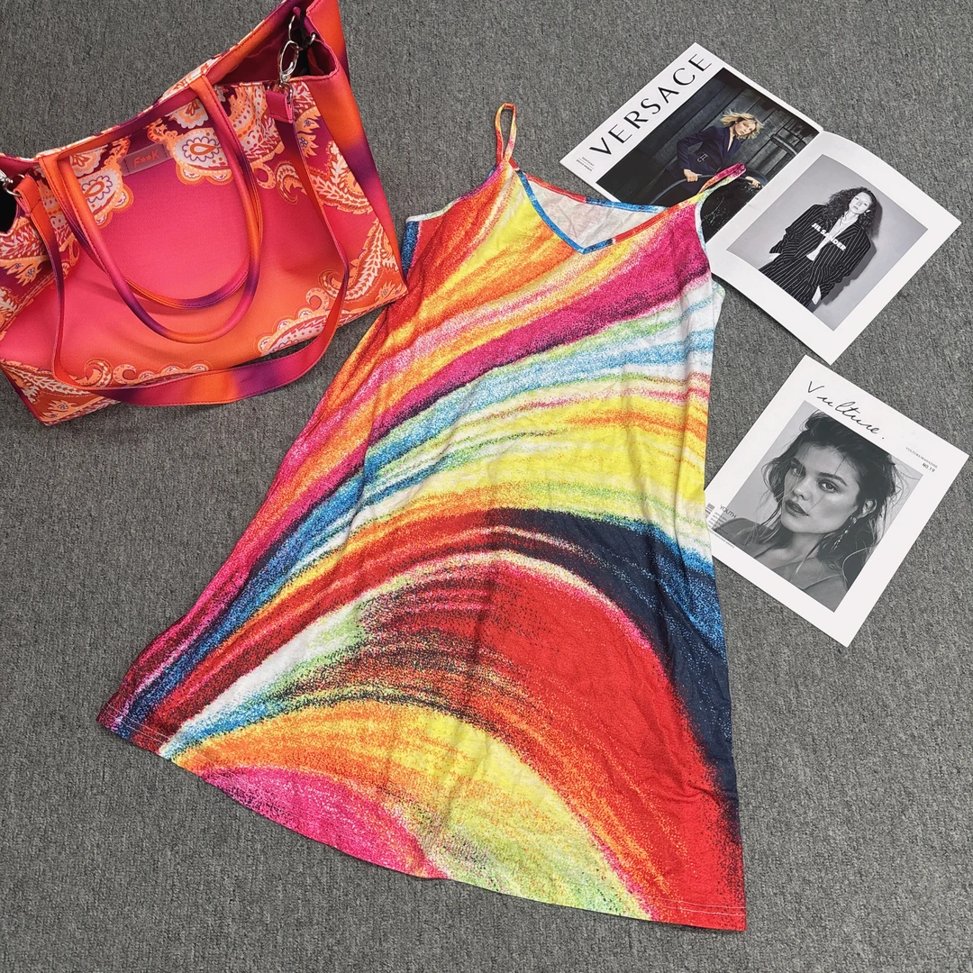 W0192外单定制款性感弹力牛奶丝彩虹色水波纹吊带裙