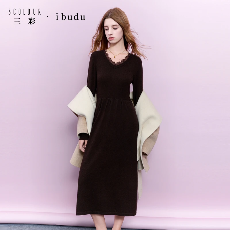3067李不了三彩ibudu2025秋季新款针织连衣裙拼接V领收腰A字裙dbx