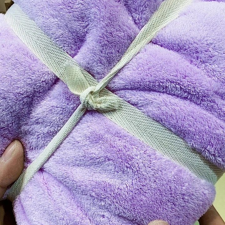 聚鑫中古杂项瓷器如图所示