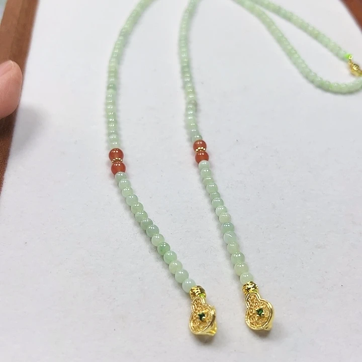 翡翠未镶嵌颈饰项链