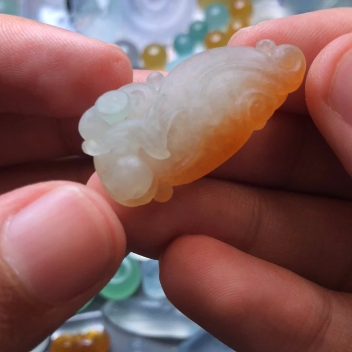 未镶嵌定制翡翠挂件