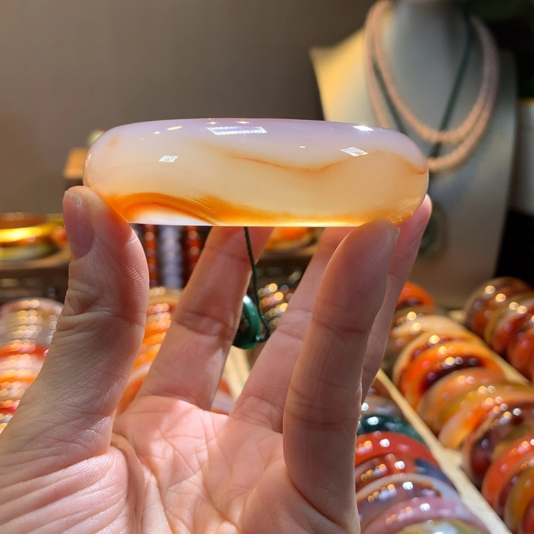 玛瑙/玉髓未镶嵌手镯16号