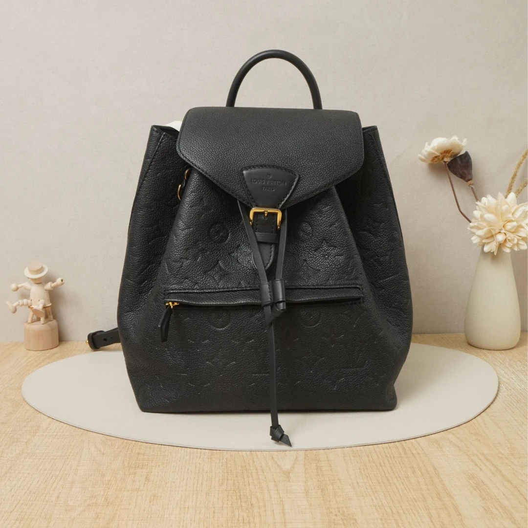 95新 LouisVuitton/路易威登 双肩包黑金牛皮芯片款/DS044659
