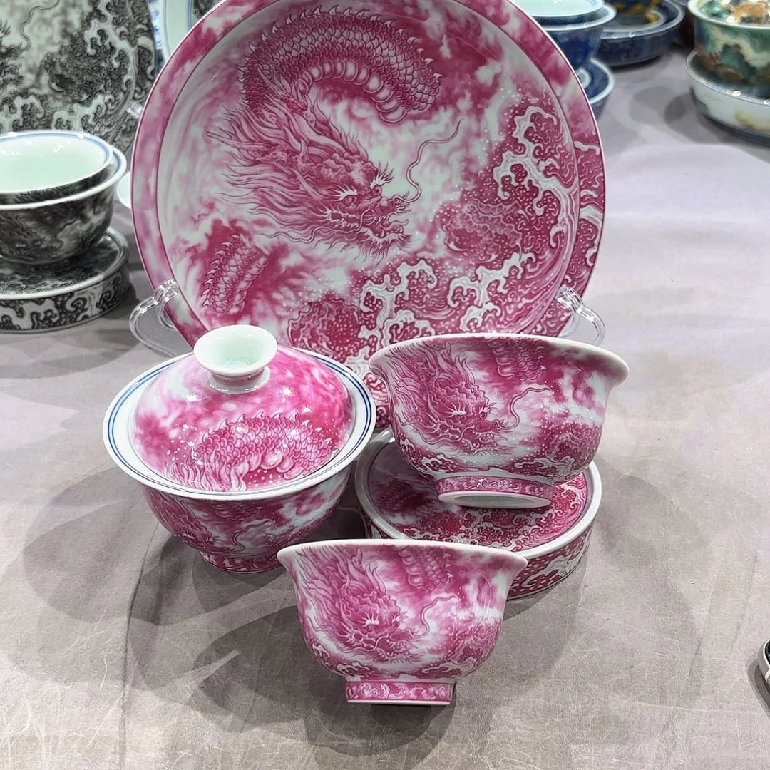 瓷片景德镇瓷器精品陈列