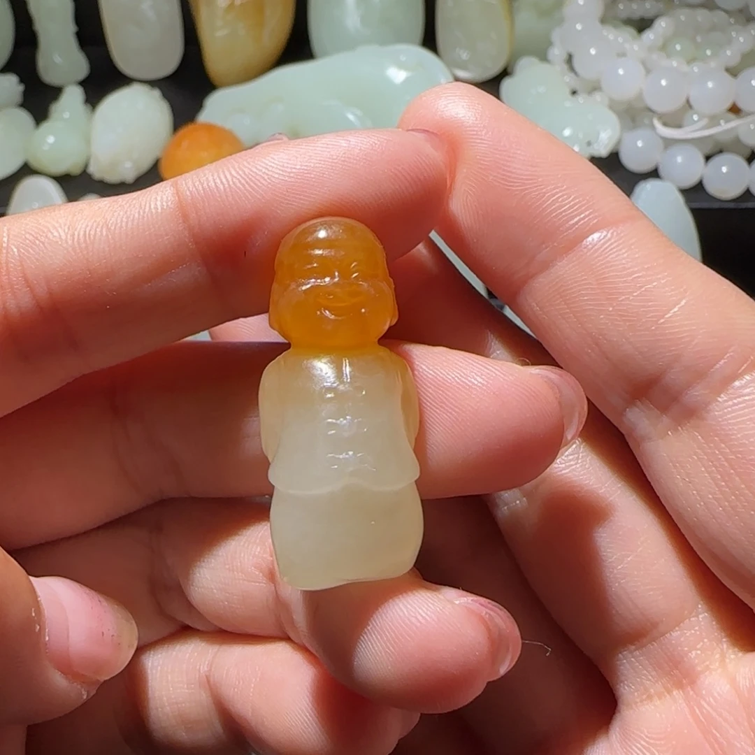 用***1颈饰未镶嵌和田玉