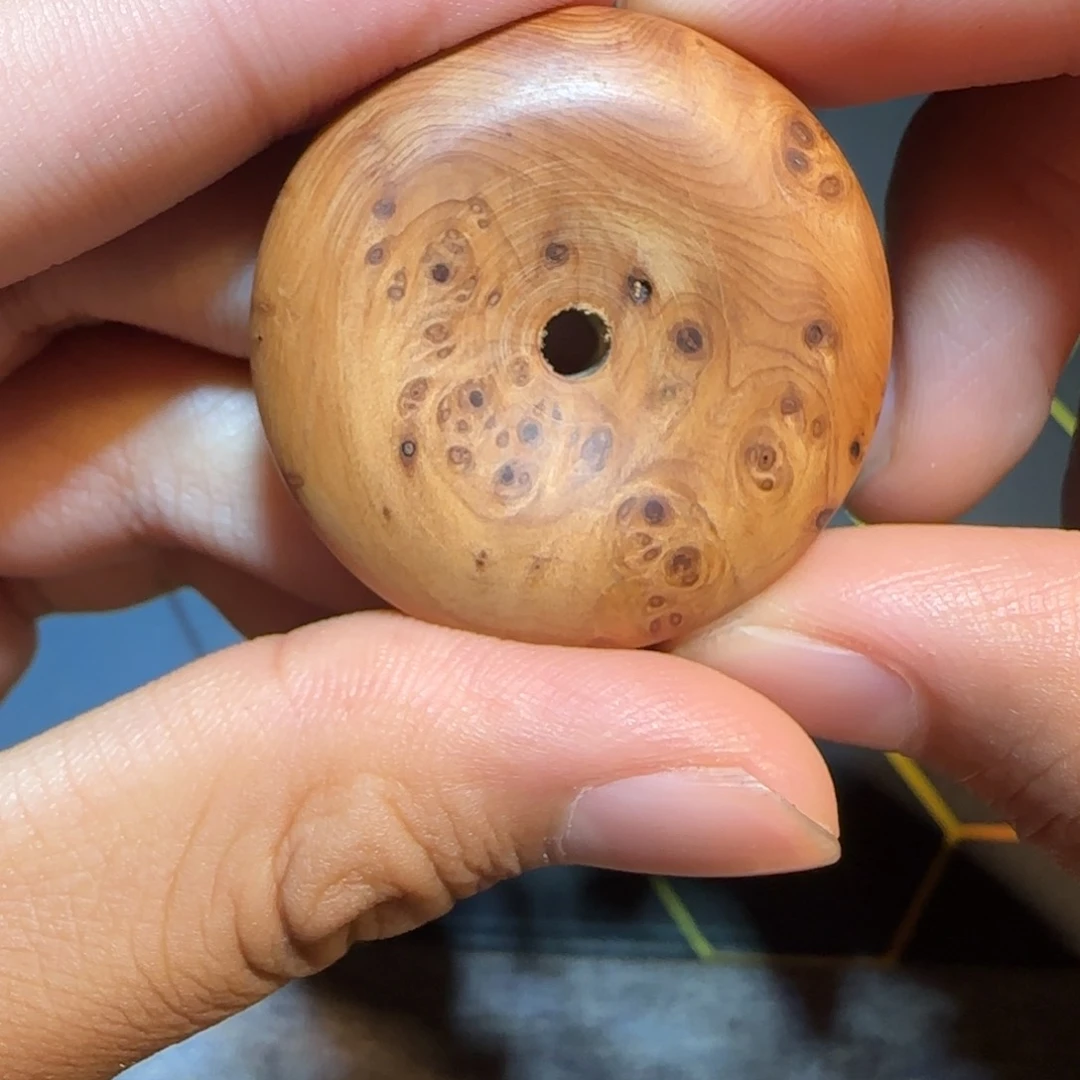 木渡**子太行崖柏平安扣