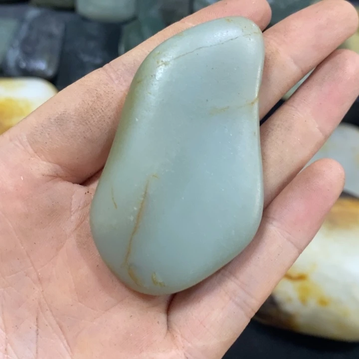 和田玉（糖玉）未镶嵌挂件