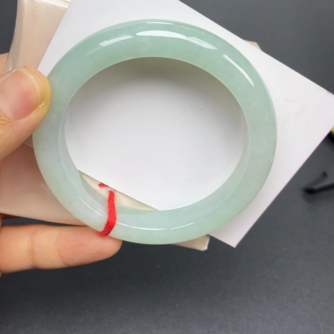 翡翠未镶嵌手镯手镯