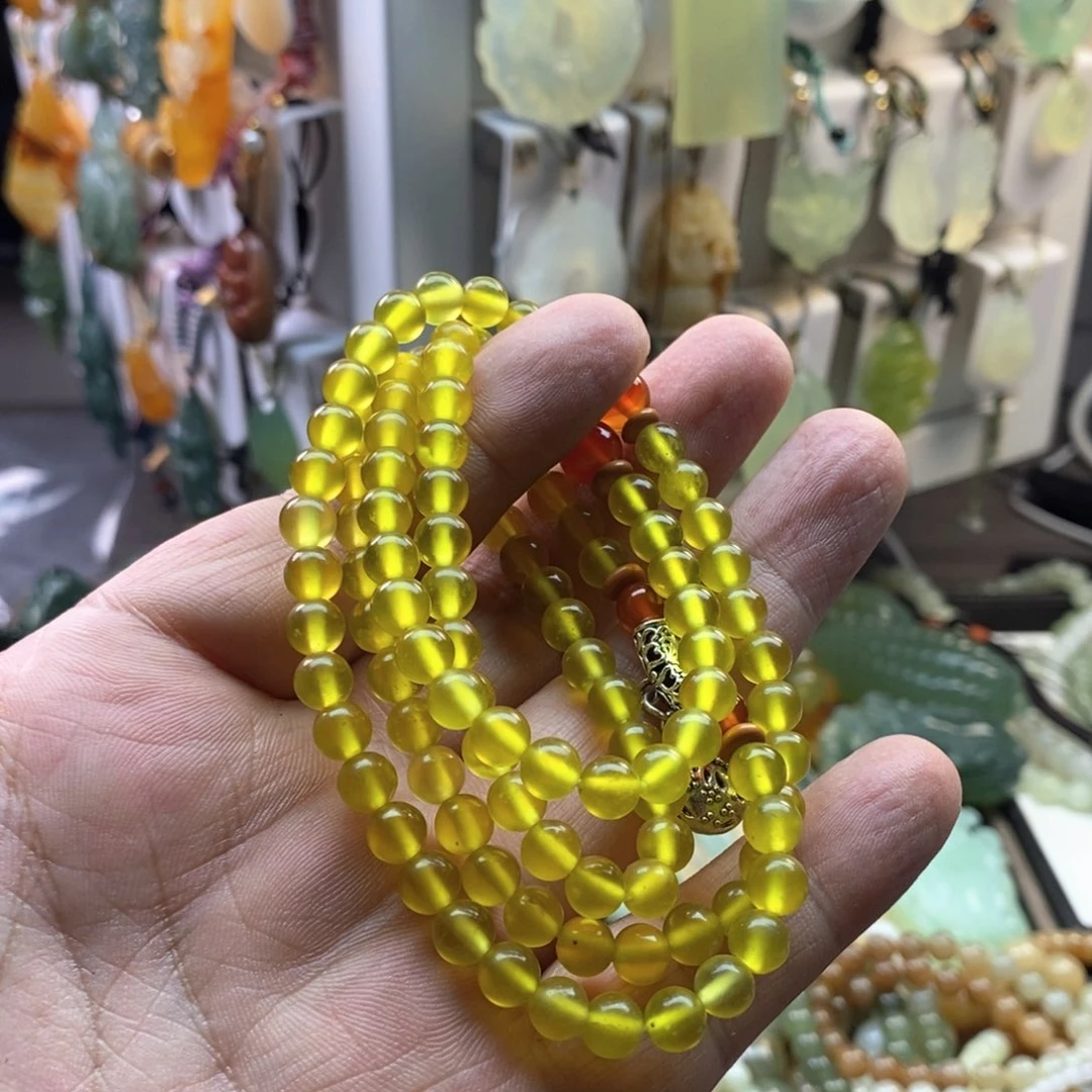 未镶嵌蛇纹石玉颈饰