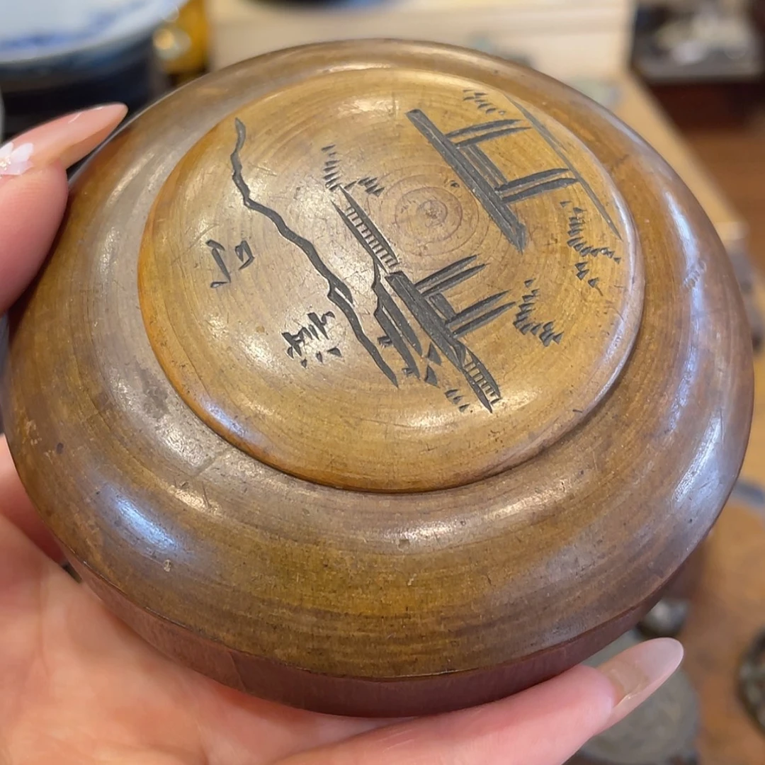 【闪购商品】萬*-微瑕_ 回流物品，不是全新