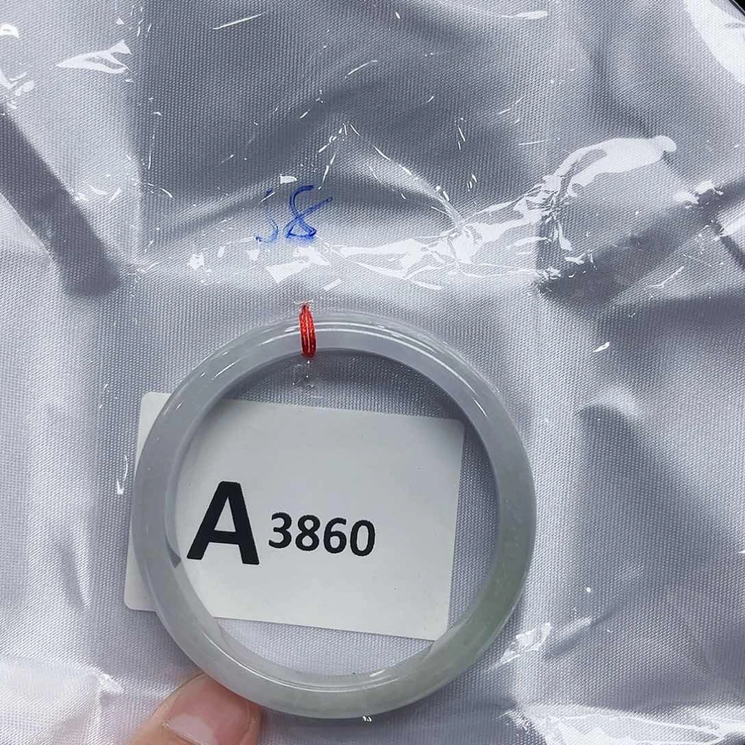 手饰翡翠未镶嵌默认微瑕