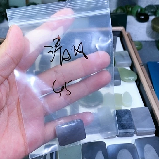 未镶嵌和田玉珠宝半成品清**?