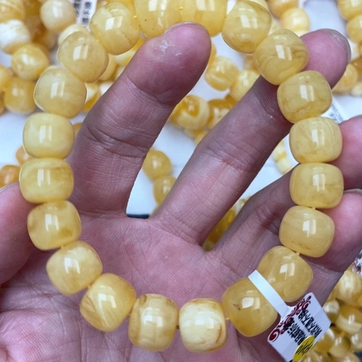 蜜蜡未镶嵌珠宝奇石9